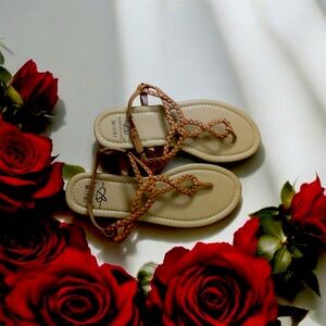 Bobbie Brooks Tan Braided Sandals Size M 7/8